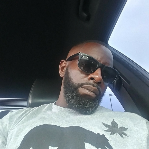 Meet your Posher, Nino - Picture 4 of 7